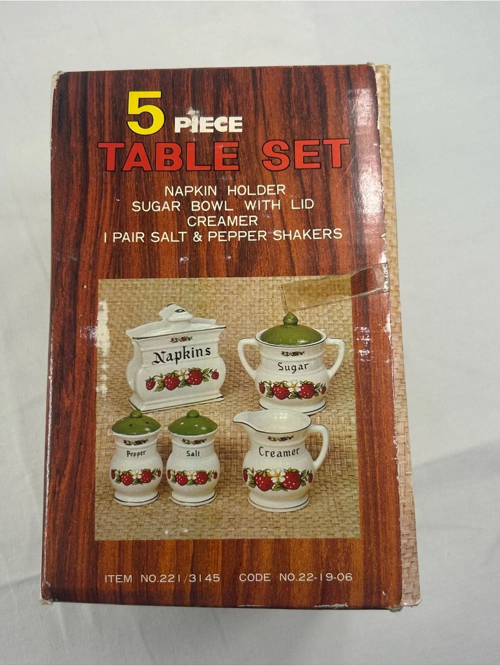 NOS Vtg 70s Wild Strawberries 5-Pc Table Set Ceramic Japan Kmart Cottagecore NIB